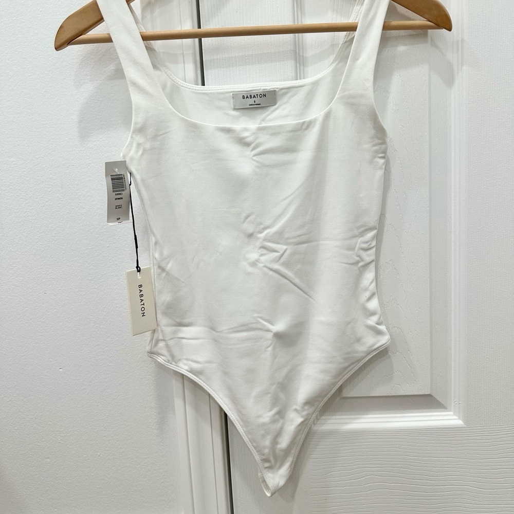 Aritzia White Squareneck Bodysuit (S)